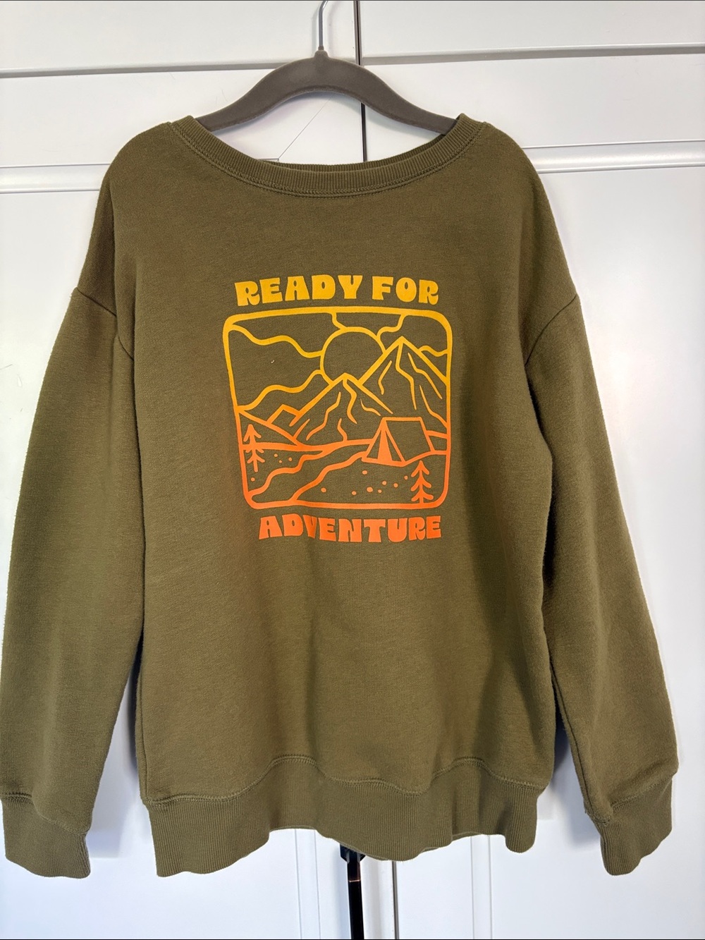 DISNEY’s Jumping Beans 'Ready For Adventure' Crewneck Sweatshirt Size 8